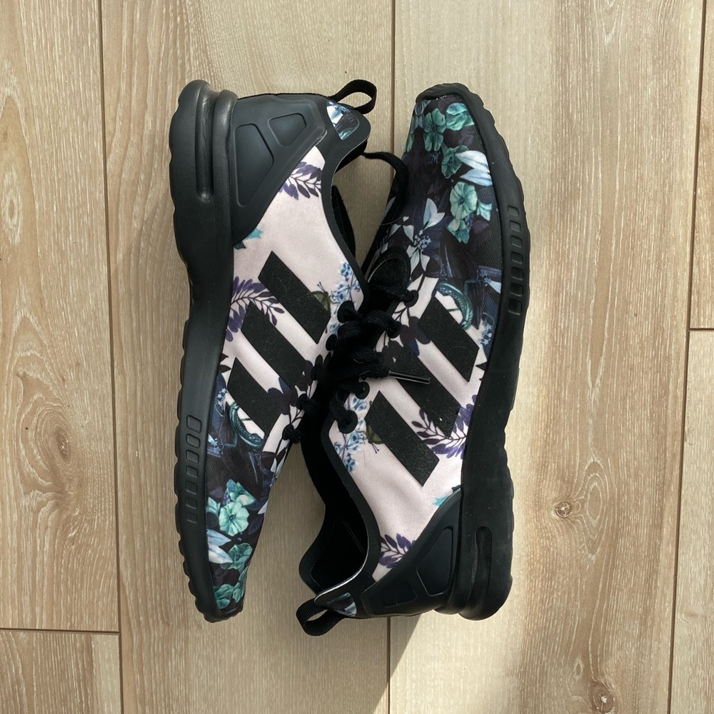 Adidas torsion size 7.5